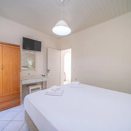 Panoramic Sunset アパート Kothréas