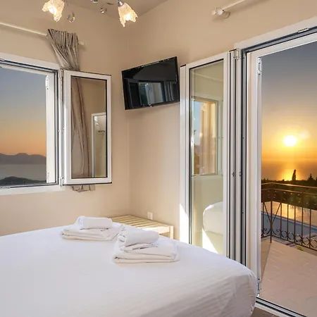 Panoramic Sunset Apartment Kothreas